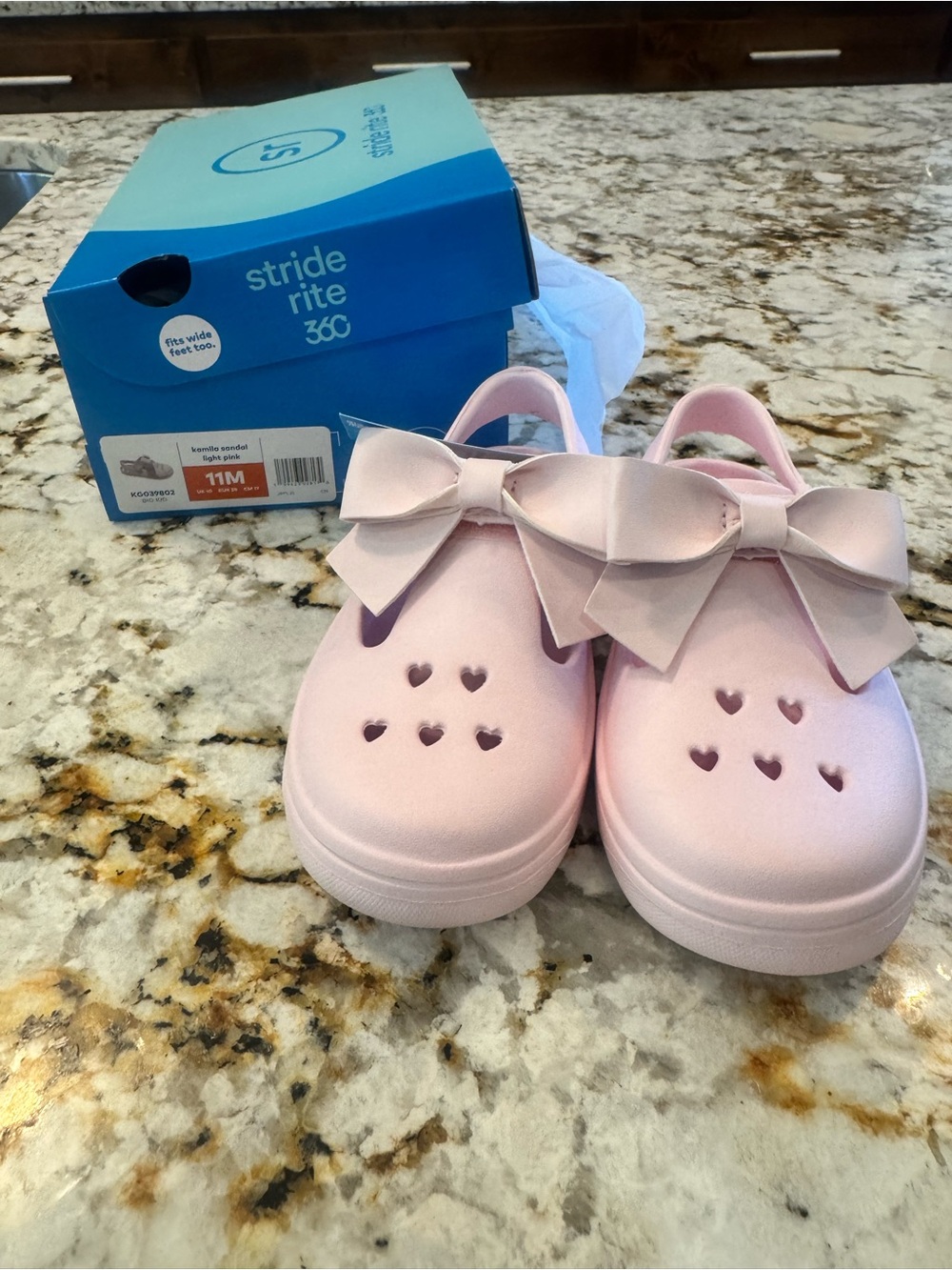 Stride Rite Girls' Light Pink kamila sandals